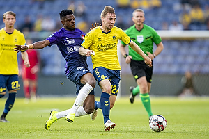 Simon Tibbling (Br�ndby IF), Frank Onyeka (FC Midtjylland)