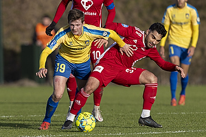 Morten Frendrup  (Br�ndby IF), Rezan Corlu  (Lyngby BK)