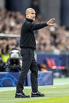 Josep Guardiola, cheftr�ner  (Manchester City FC)