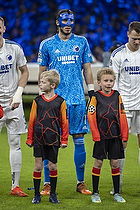 Kamil Grabara  (FC K�benhavn)