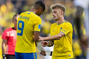 Ohi Omoijuanfo  (Br�ndby IF), Daniel Wass  (Br�ndby IF)