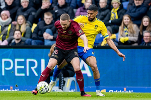 Sverrir Ingi Ingason  (FC Midtjylland), Ohi Omoijuanfo, anfrer  (Brndby IF)