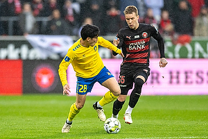 Yuito Suzuki  (Brndby IF), Charles  (FC Midtjylland)