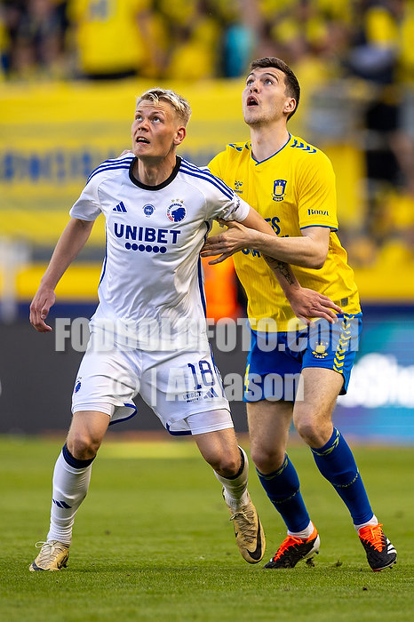Orri Oskarsson  (FC Kbenhavn), Jacob Rasmussen  (Brndby IF)